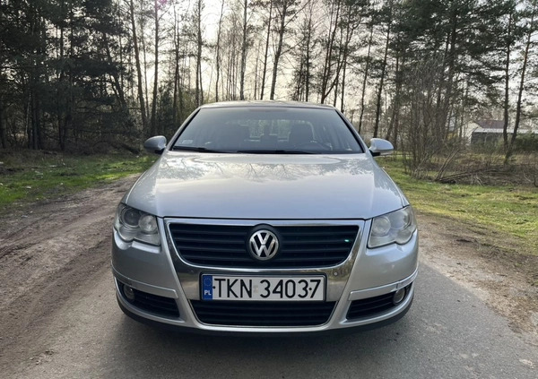 Volkswagen Passat cena 16000 przebieg: 327000, rok produkcji 2008 z Zamość małe 137